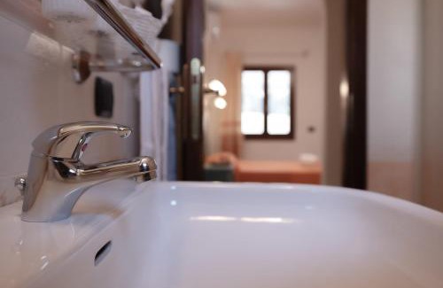 Sos Alinos Apartment | Idyllic Residence Cala Viola B3 1 BedApt sleeps 3