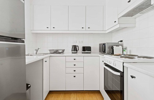 Chippendale Apartment | Idyllic Studio by University Campuses