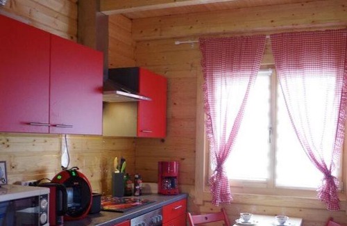 Schumachersiedlung House | Idyllische Holzhütte mit Wasserzugang und Sauna