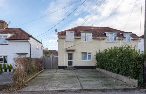 Crawley House | Ifield House Crawley/Gatwick