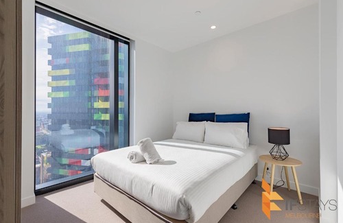 Carlton South Apartment | IFSuites (IFSTAYS) Swanston Central Two Bedroom Apartment