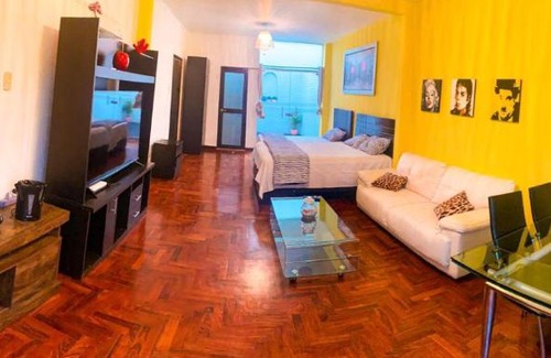 Miraflores House | Iguana Haus Lima