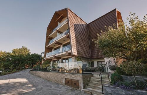 Agapia House | Ikabane