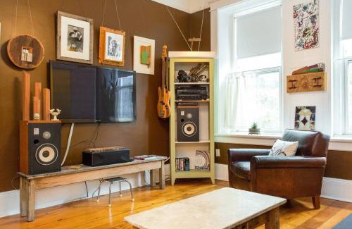 West Town Apartment | iKlektik House/BlueJay