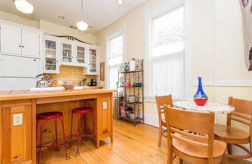 West Town Apartment | iKlektik House Chicago