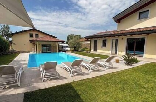 Cormons Apartment | "Il Desiderio" Dwelling with Swimming Pool in Collio
