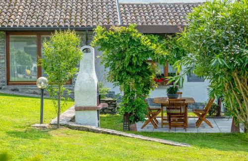 Colico Villa | Il Granaio - Historic Molino Maufet Watermill - Lake Como