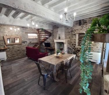 Canossa Apartment | Il nido di Matilde