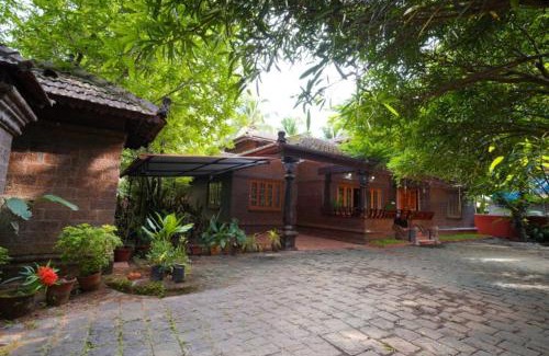 Khattalwada Villa | Illam Heritage inn Bungalow l 4 BHK