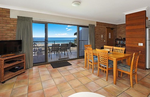 Mooloolaba Apartment | Illawong Apartments