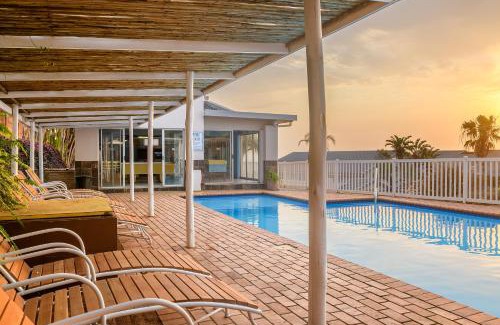 Illovo Beach Apartment | Illovo Beach Club