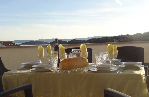 Zdrelac Apartment | Ilsad apartments, Apartment with pool 80 meters from se, Sea view from balcony