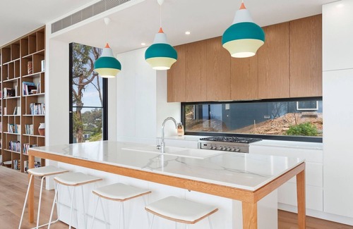 Wye River House | Iluka Blue - stunning ocean views