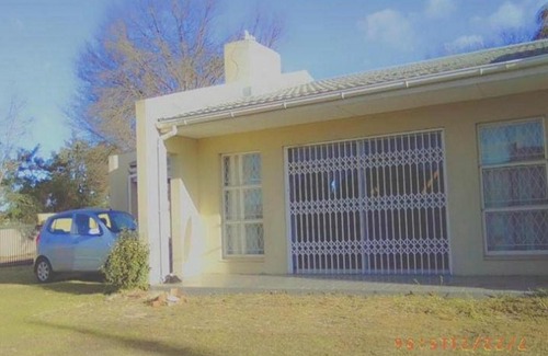Umtata House | Imimangaliso Guest House