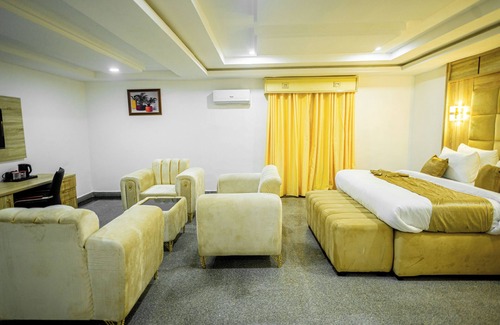 Owerri Hotel | IMMACULATE ROYAL INTERNATIONAL HOTEL