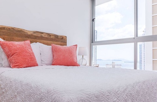 Marbella Apartment | IMPRESSIVE CITY VIEW APARTMENT MARBELLA