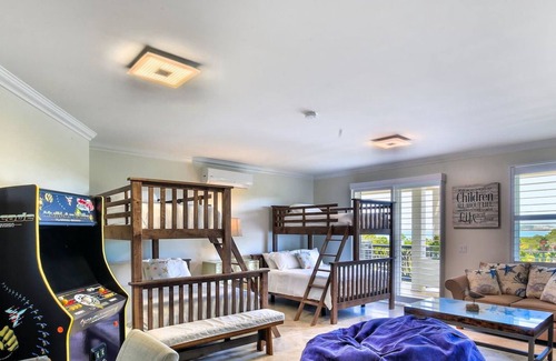 The Bight House | Impulse (6BR): Grace Bay’s Crown Jewel w. Rooftop Lounge, Pool & Staff