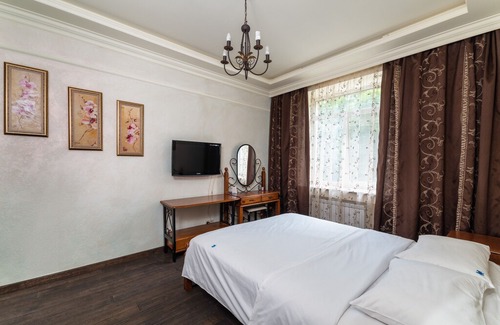 Khreshchatyy Yar Apartment | 🌏💛💙🇺🇦 in Київ