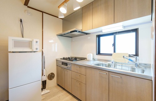 Sumida Apartment | In 4 minutes, you can go directly to Sky Tree and Sensoji Temple! A Perfect Blend of Convenience and Nature - Tokyo Riverside Guest House, Experience Nature and Tranquility in the City