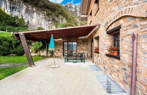 Marone Ski Chalet | In a green and relaxing atmosphere with pool and stunning lake view