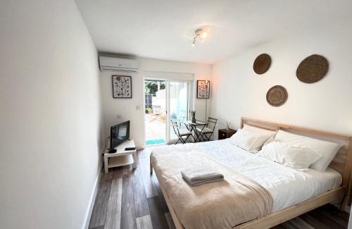 Cascais House | IN-Cascais Suite Deluxe com pátio privado