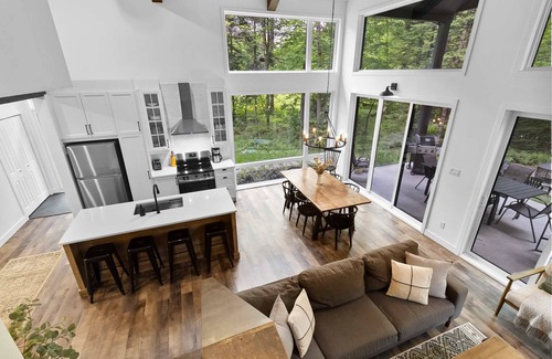 Magog Ski Chalet | In nature - Spa - Forestier