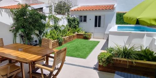 Tavira House | In Old Town With Pool