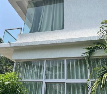 Hyderabad House | Non-AC Room in Cozy Homestay Villa near RGIA