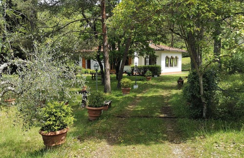 Rufina House | In the greenery and silence