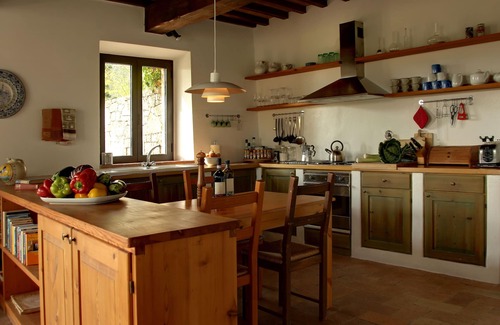 Radda in Chianti House | In the heart of Chianti: view over the valley, relaxation & art, wine & sun