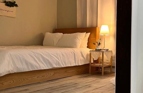 Nonhyeon-dong Apartment | In the heart of Gangnam, 언주역, 신논현역, 성수, COEX,이태원