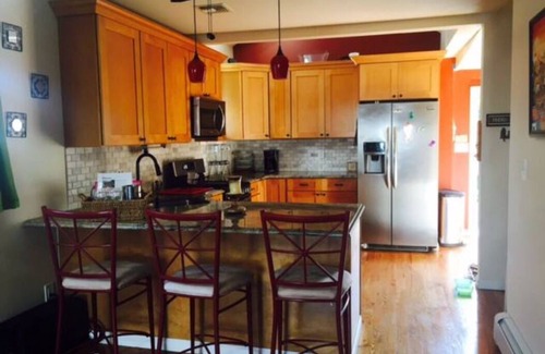 Long Beach House | In the Heart of Long Beach