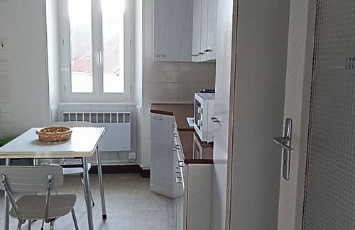 Sancerre House | In the heart of Sancerre, on a square with a thousand years of history