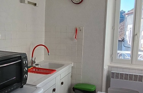 Sancerre House | In the heart of Sancerre, on a square with a thousand years of history