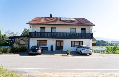 Hengersberg Apartment | In the idyll - peace and relaxation in nature