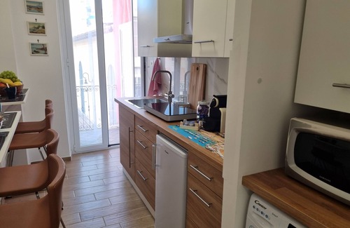 Arzeno Apartment | In the center of Santa Margherita, Mariarosa Apartment CIN IT010054C28CWQANQ7