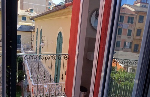 Arzeno Apartment | In the center of Santa Margherita, Mariarosa Apartment CIN IT010054C28CWQANQ7