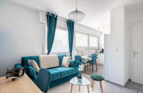 Ambilly Apartment | In the Sky - Casa Vostra - CAUTION 800 EUR & ID requises - Ambilly proche tramway-frontière