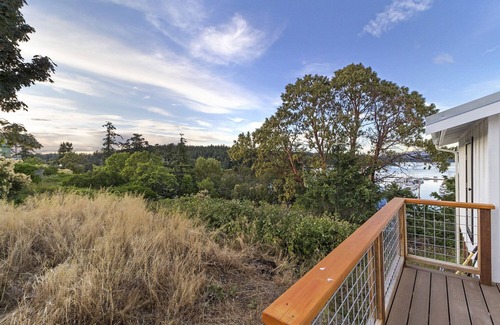 Friday Harbor House | In Town! Cannery Inn - Lummi