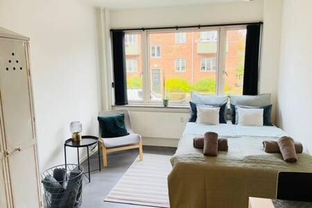 Vanlose Apartment | INACTIVE Cozy & Modern Studio by Metro Station