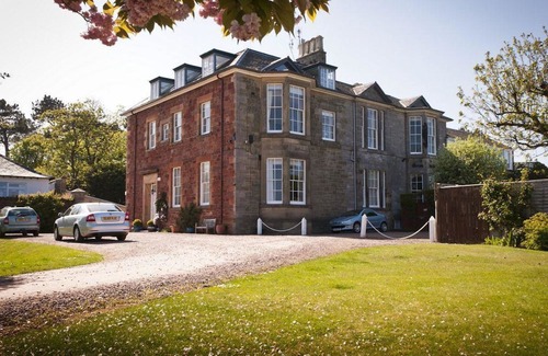 North Berwick Hotel | Inchgarry Court Main