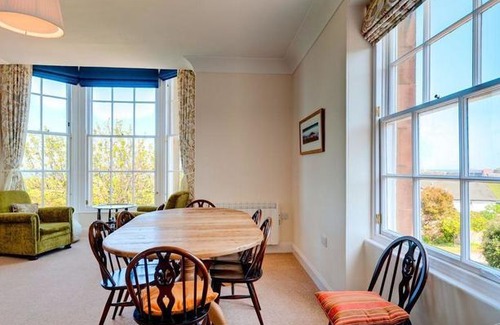 North Berwick Apartment | Inchgarry Court Main