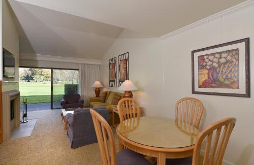 Napa House | Incredible Golf Course View at Silverado