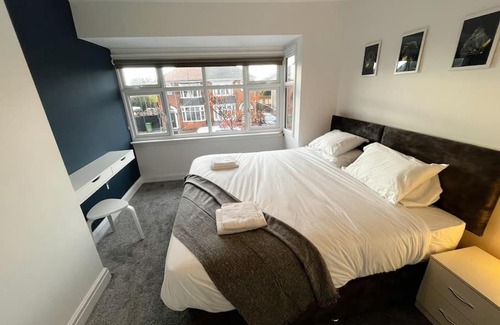 Cleethorpes Apartment | Incredible house for Work teams & Holiday stays