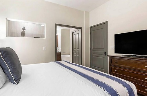 The Village Hotel | Incredible Resort - The Club at Big Bear Village!