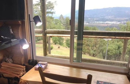 Ukiah Cabin | Incredible Views - Orr Springs Rendezvous!