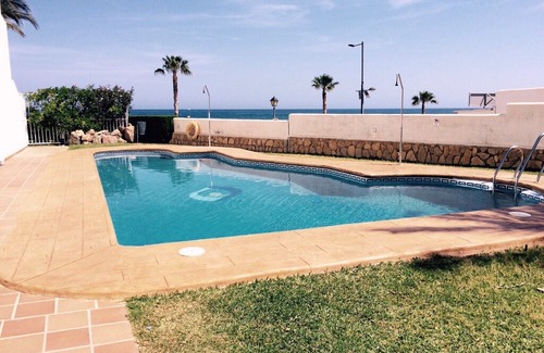 Ventanicas-El Cantal Apartment | Indabella - 3 Bedroom Apartment - Opposite the beach close to all amenities