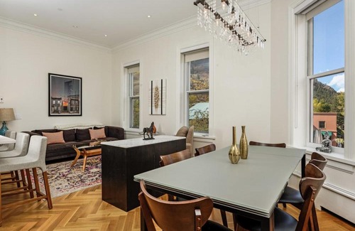 Downtown Apartment | Independence Square 203, Stunning Suite w/Great Views of Downtown Aspen