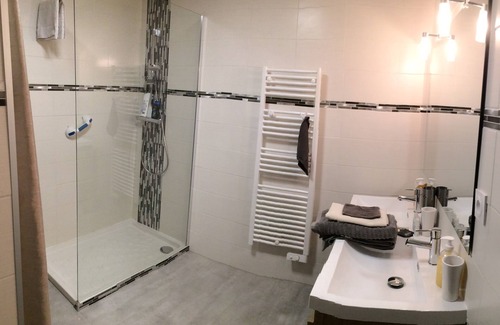 Les Fins House | Independent accommodation with terrace overlooking Morteau