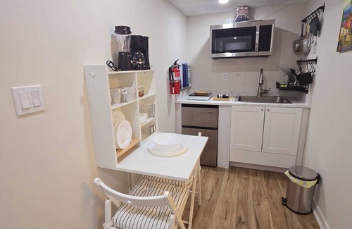 Ellicott City Apartment | Independent Basement Suite